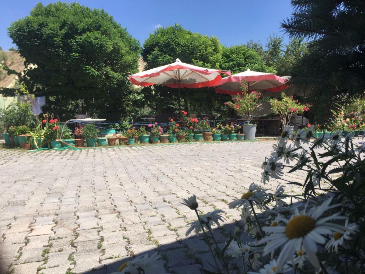 Arnovalley Hotel Ürgüp Bagian luar foto